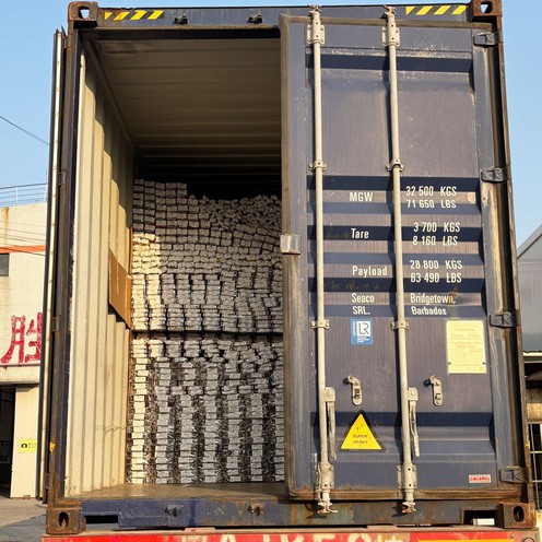 Indonesian customer customized aluminum strips for ceramic tiles Indonesian customer customized aluminum strips for ceramic tiles